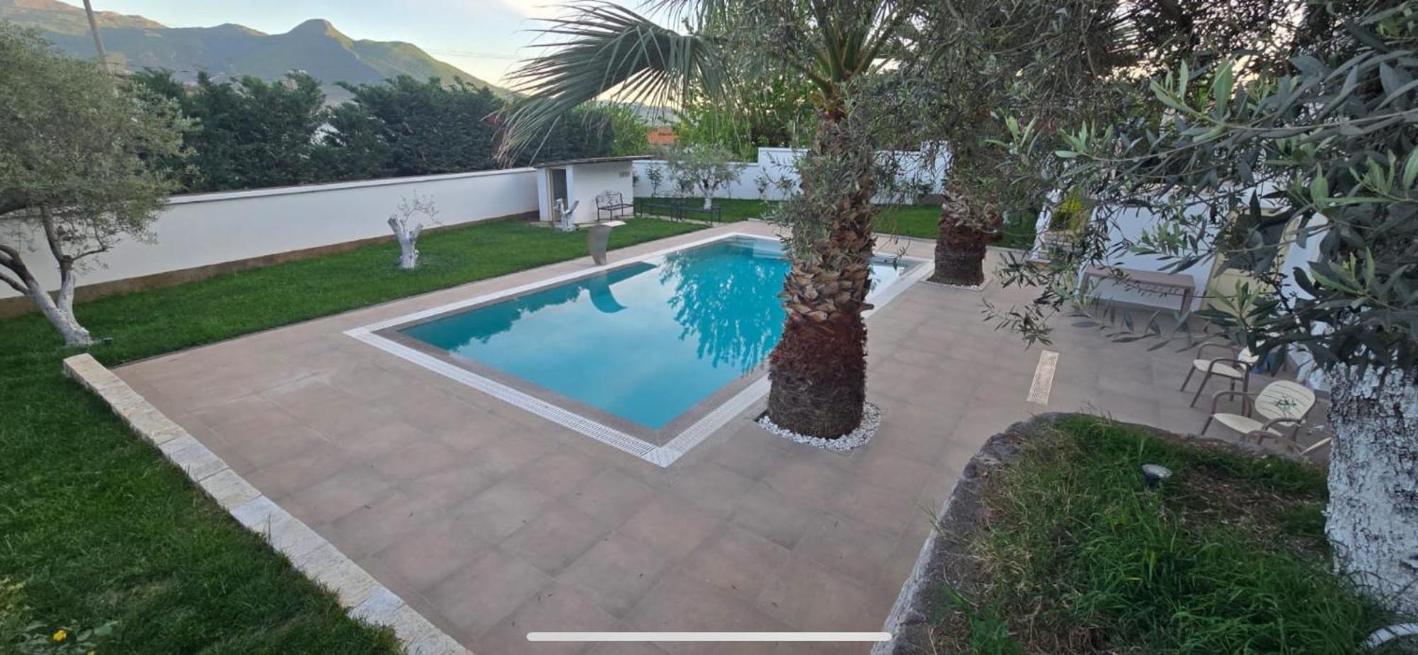 Villa Salo Labinot i Poshtëm Exterior photo